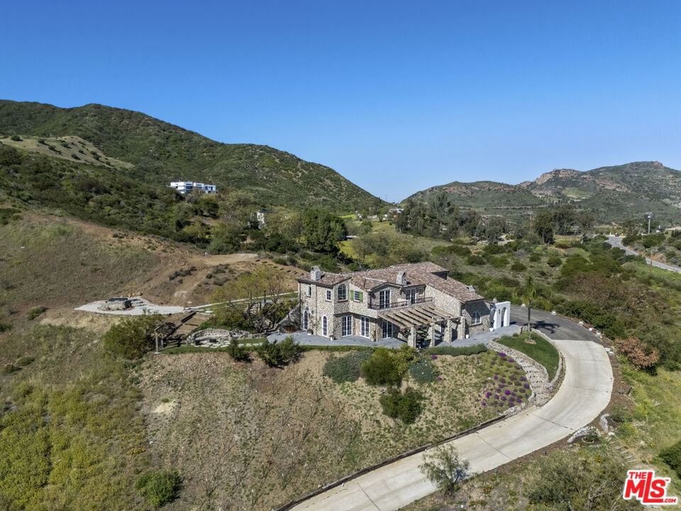 Mulholland photo 20