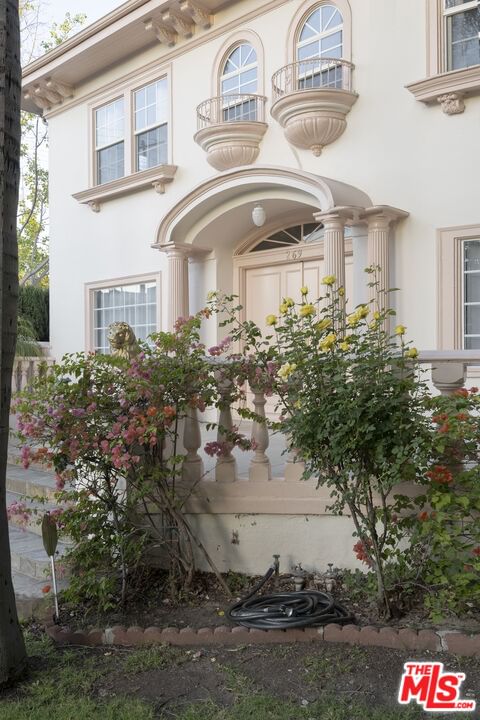 Norton photo 4