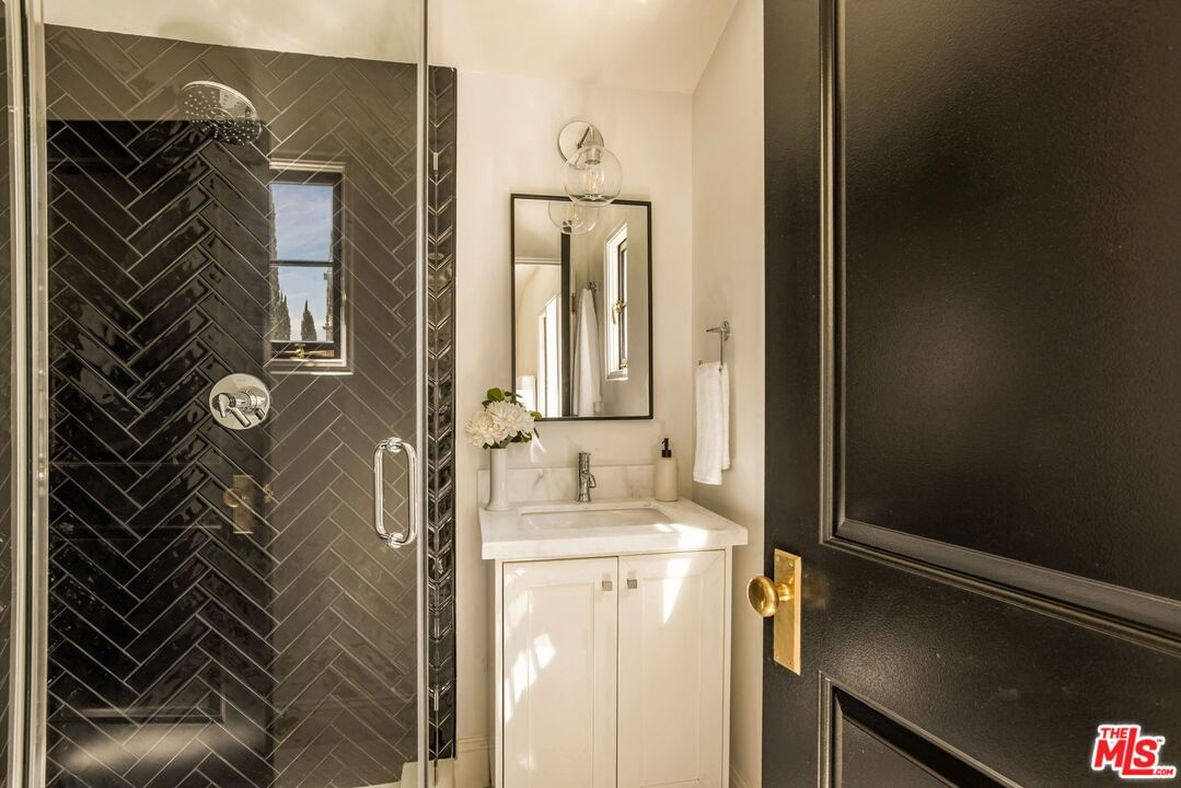 Mccadden photo 32