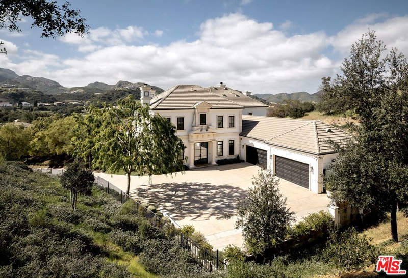 2674 Stafford Rd