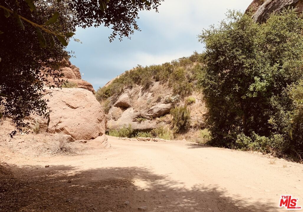 Red Rock photo 31