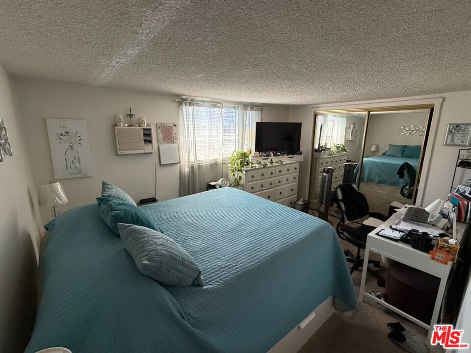 1st photo 10