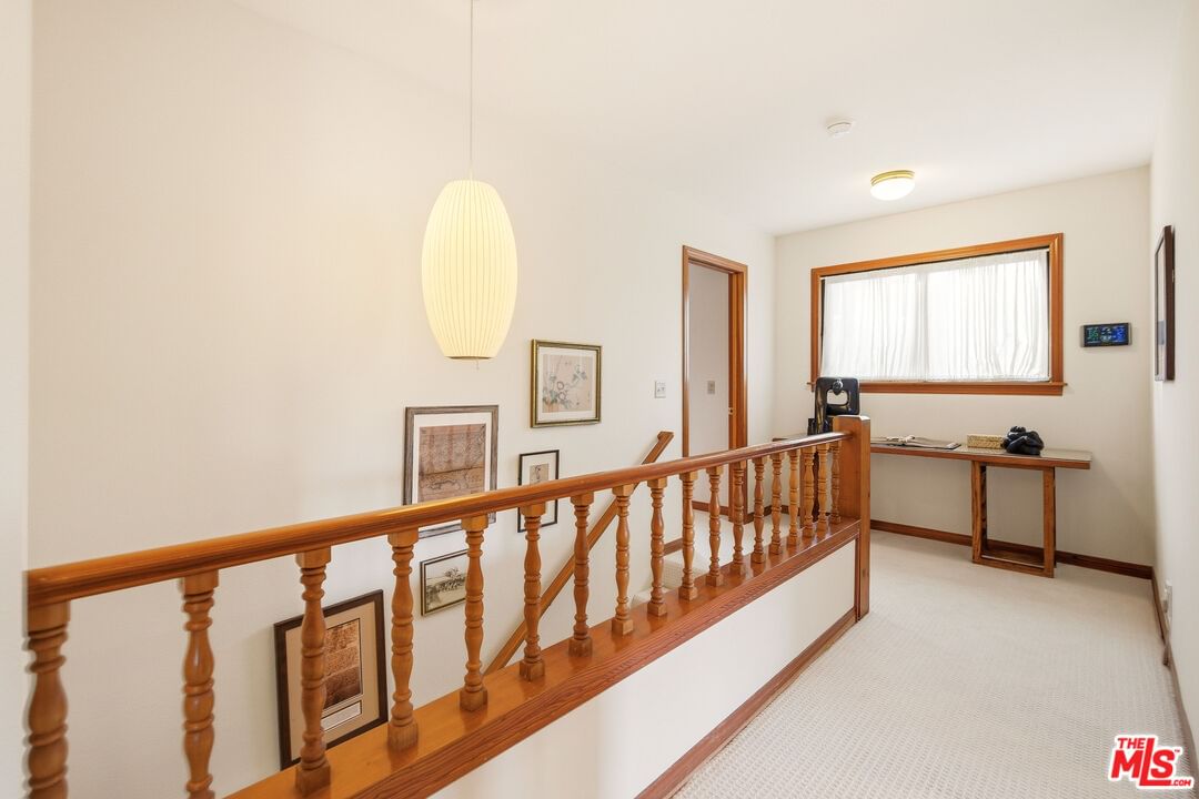 Valley View photo 16