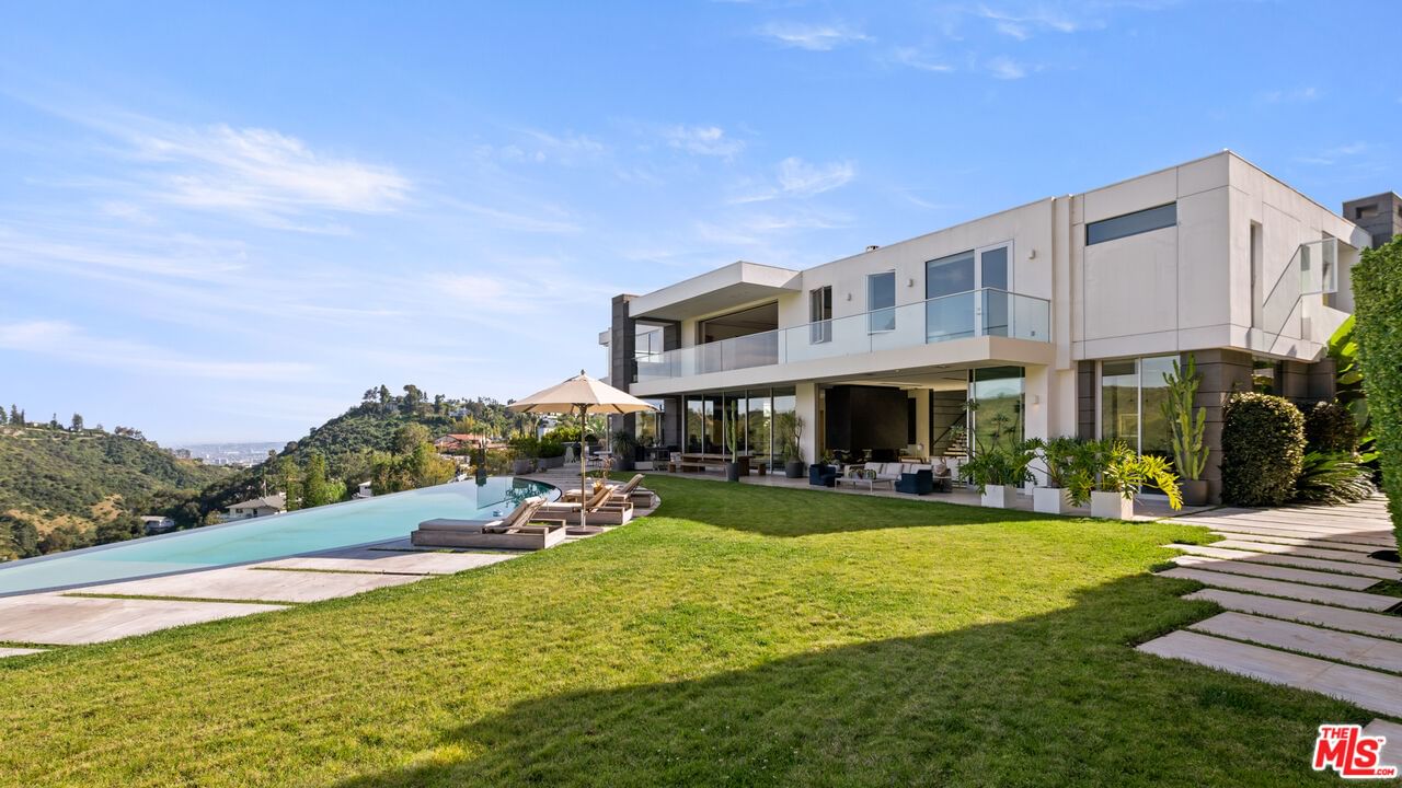 Bel Air photo 33