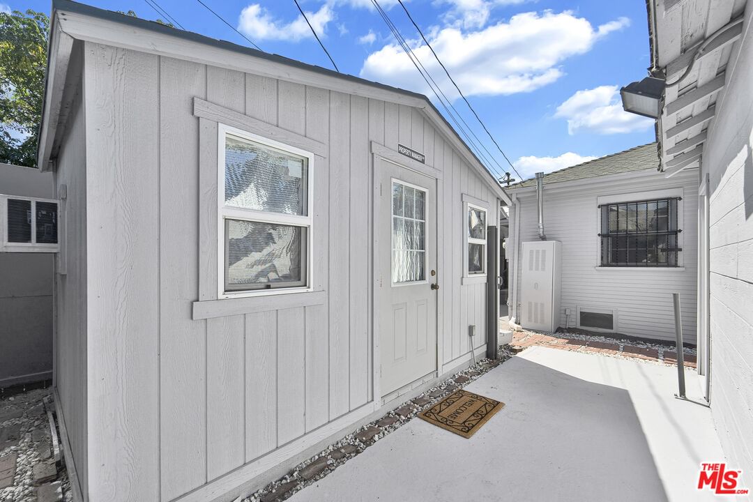 Vernon photo 38