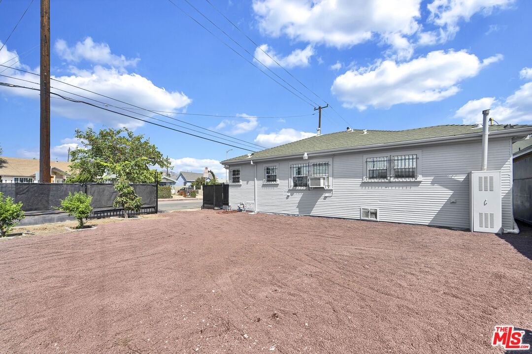Vernon photo 40