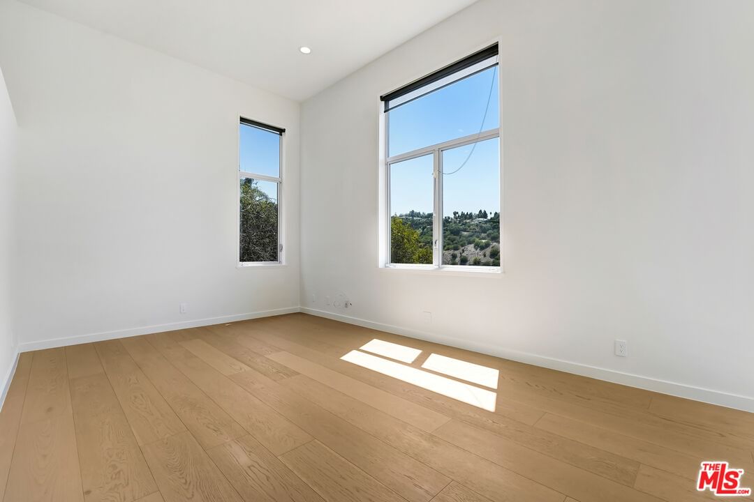 Glenridge photo 26
