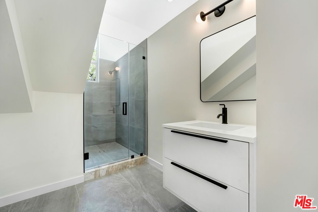 Glenridge photo 28