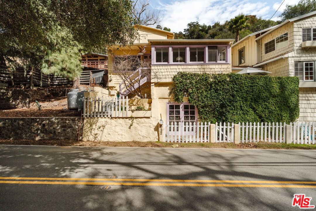 Old Topanga Canyon photo 24