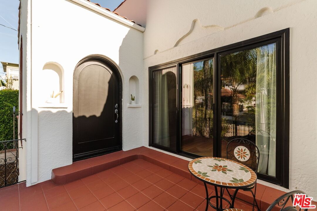 Glendale photo 38