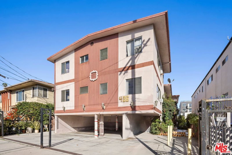 436 Normandie Pl
