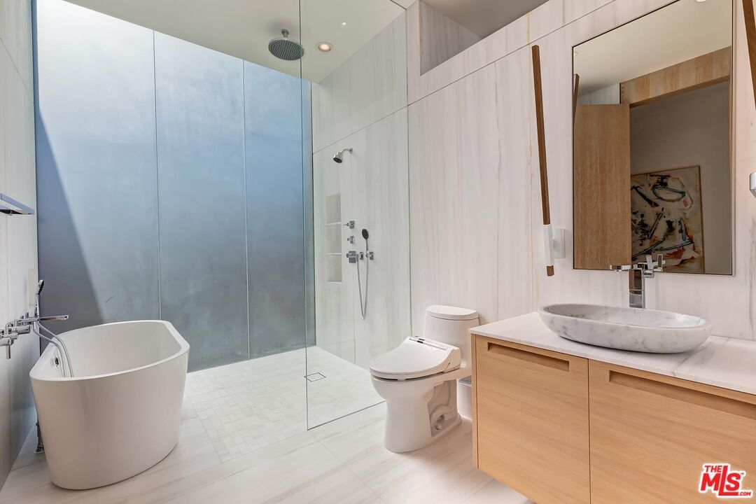 Stone Ridge photo 25