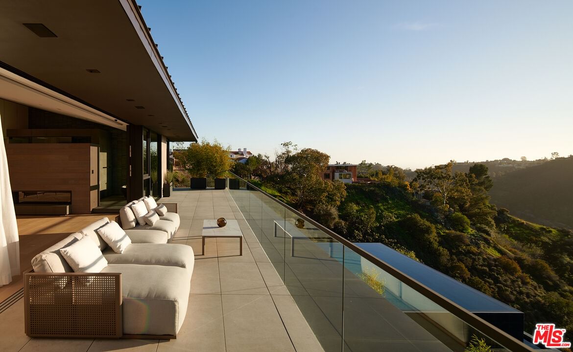 Bel Air photo 18