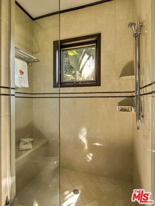 Kentwood photo 34
