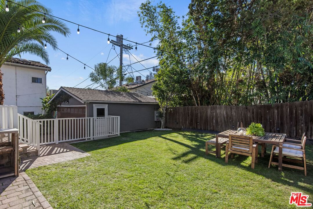 Edgewater photo 22