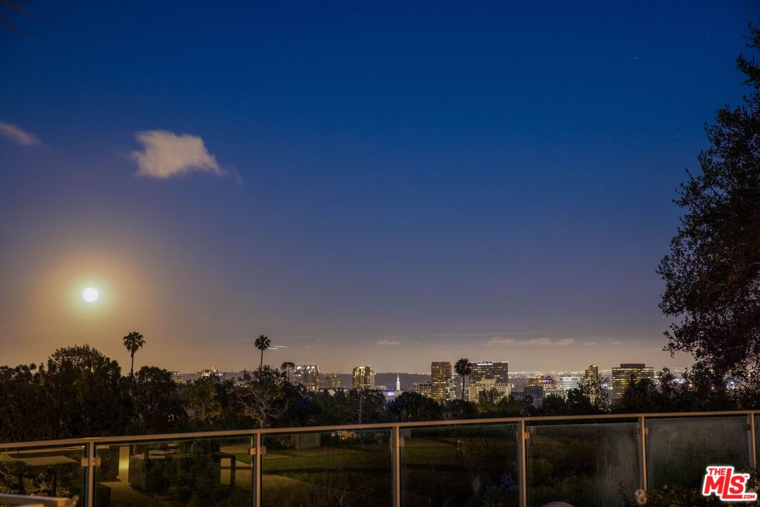 Glenroy photo 30