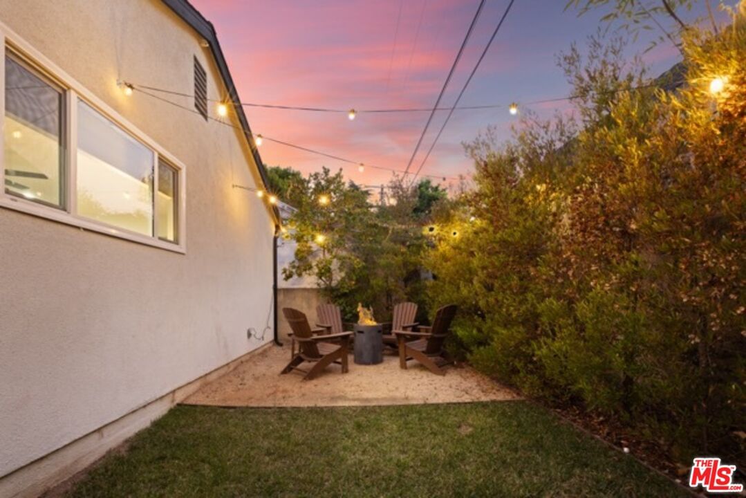 Cloverdale photo 42