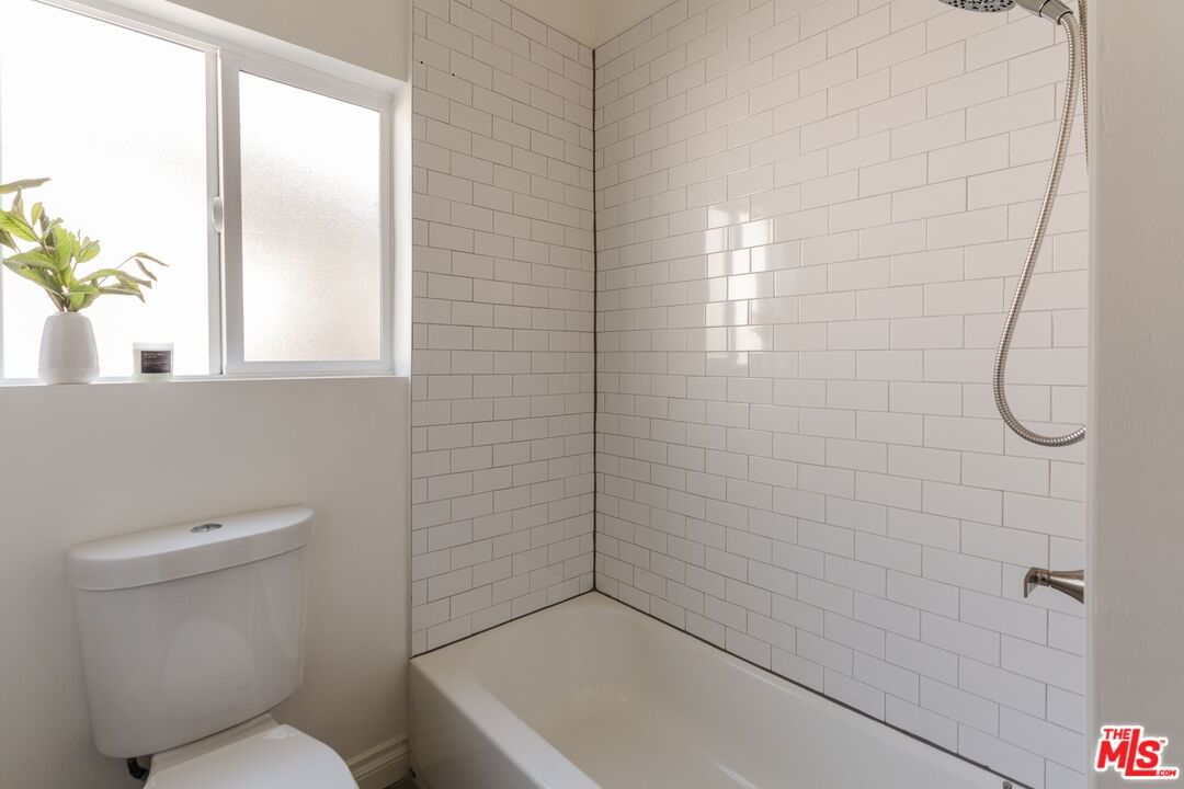 Occidental photo 15