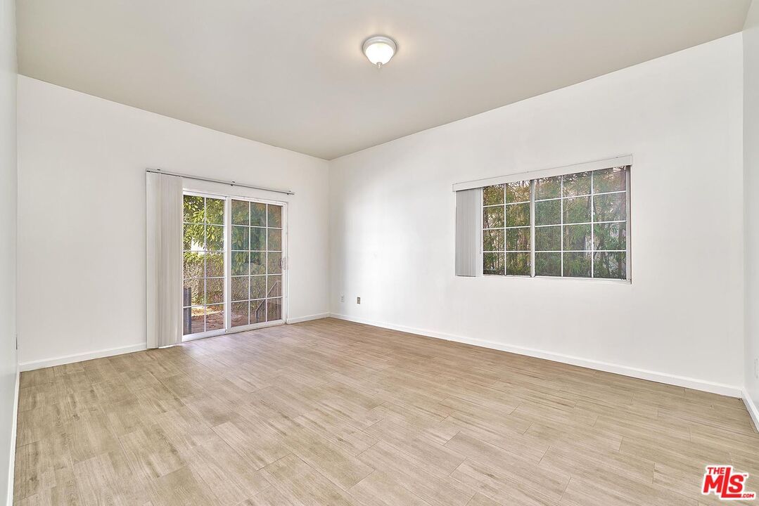 Gramercy photo 20