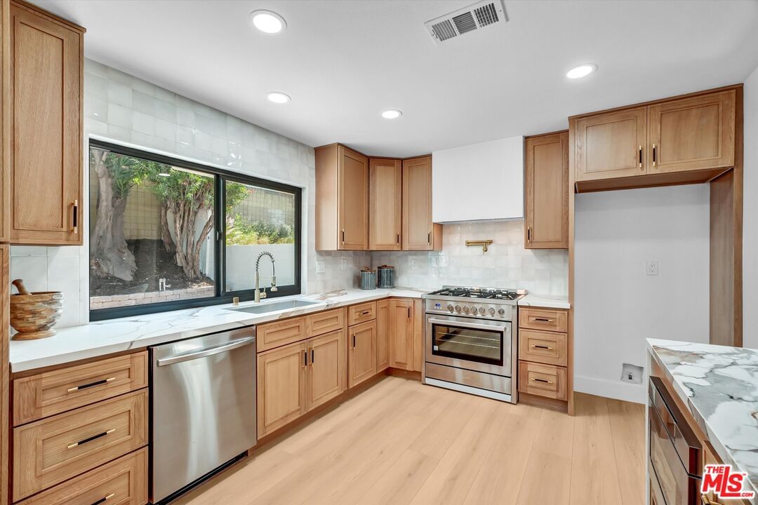 Spicewood photo 17