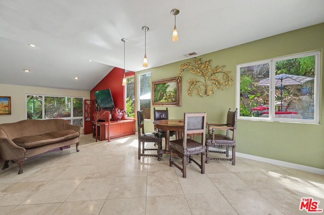 Brookview photo 24