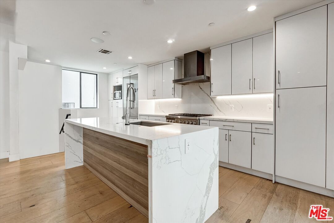 Gramercy photo 12