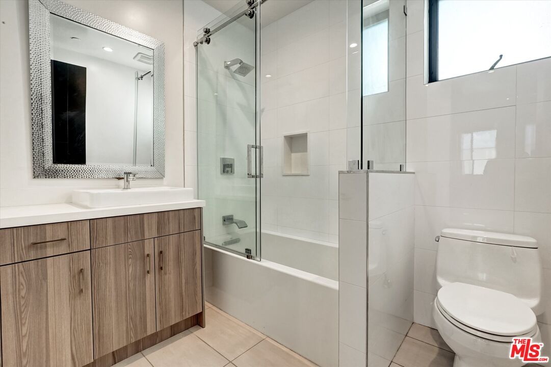 Gramercy photo 23
