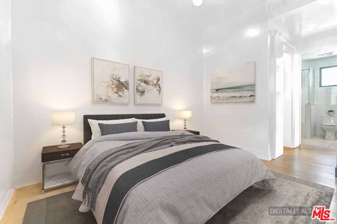 Gramercy photo 24
