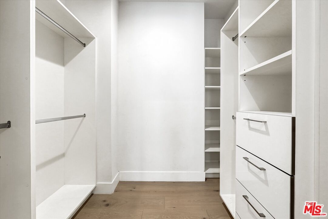 Gramercy photo 32