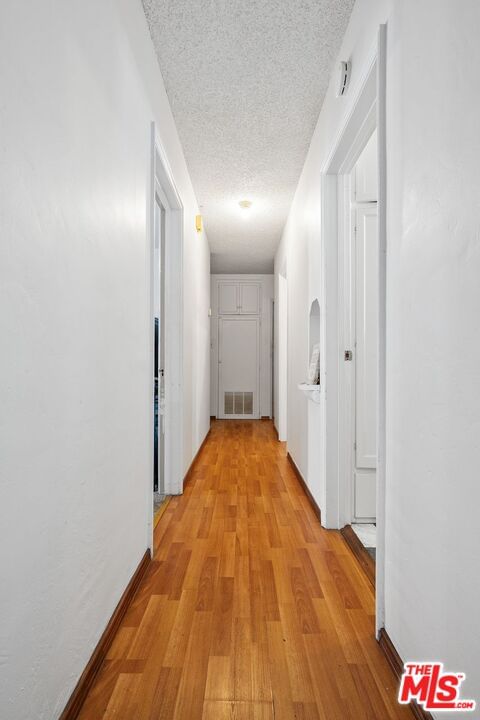 85th photo 14