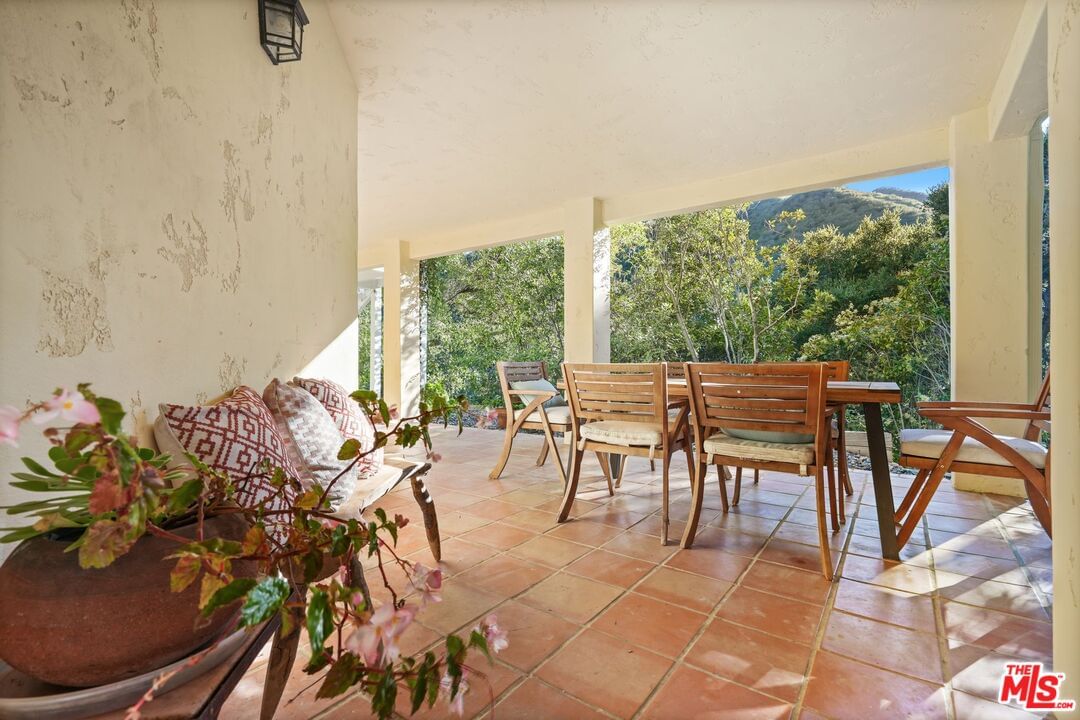 Old Topanga Canyon photo 43