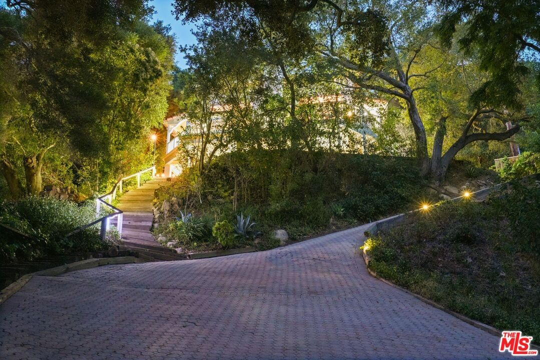 Old Topanga Canyon photo 64