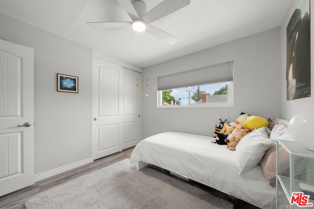 Balfern photo 20