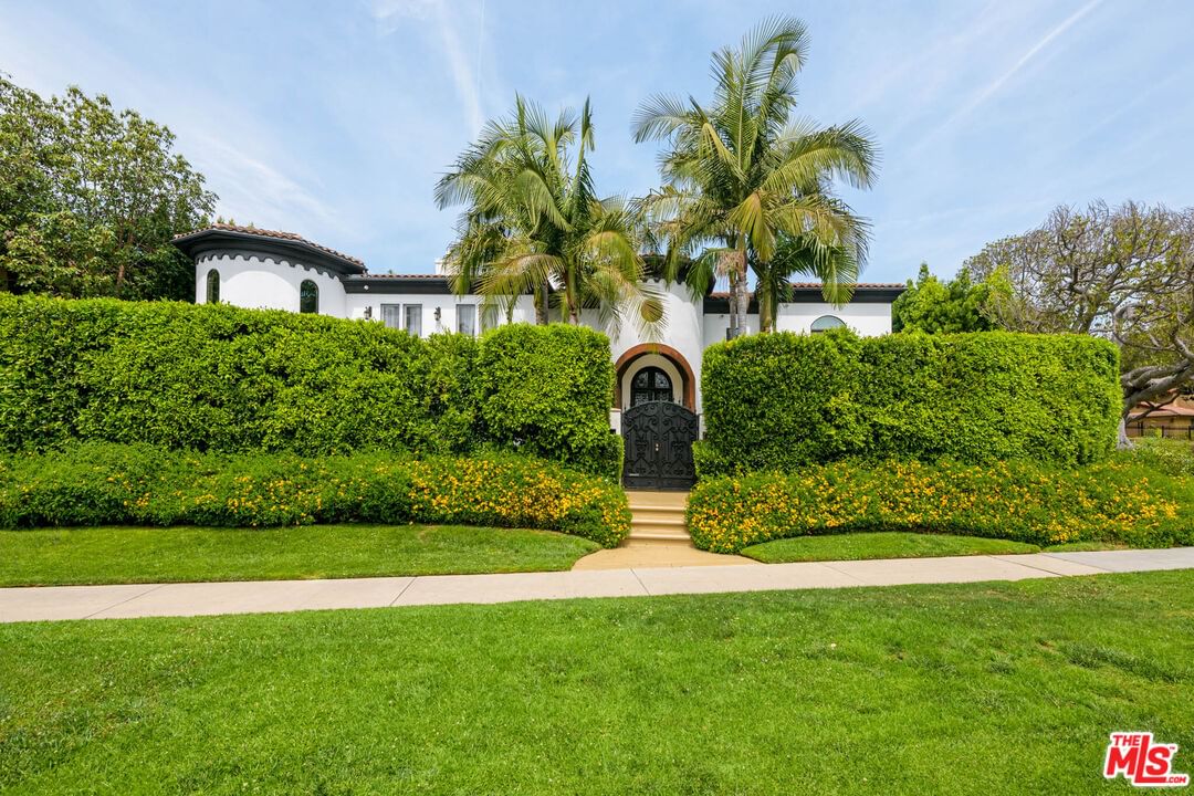 Los Feliz photo 27