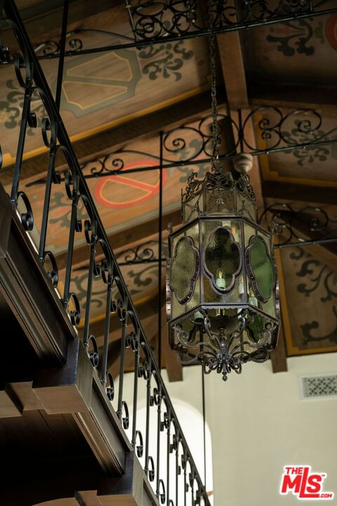 Hill photo 20