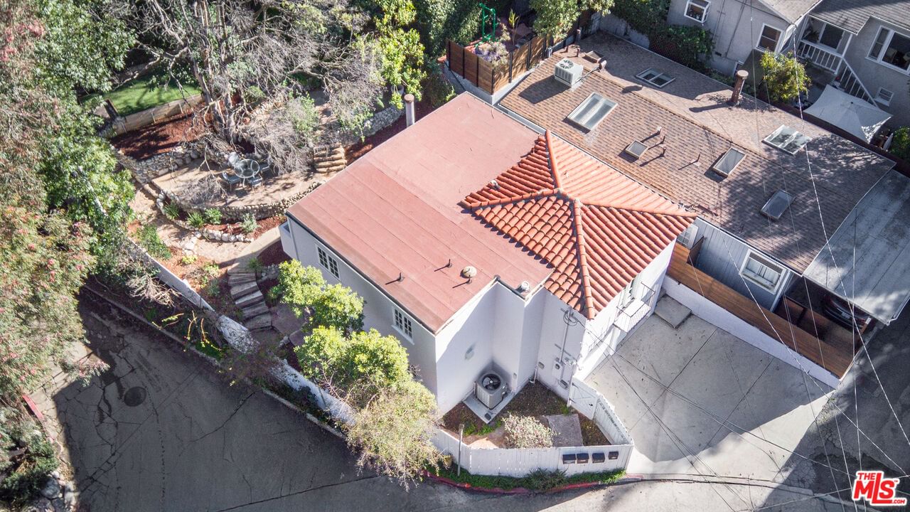 Stanley Hills photo 21