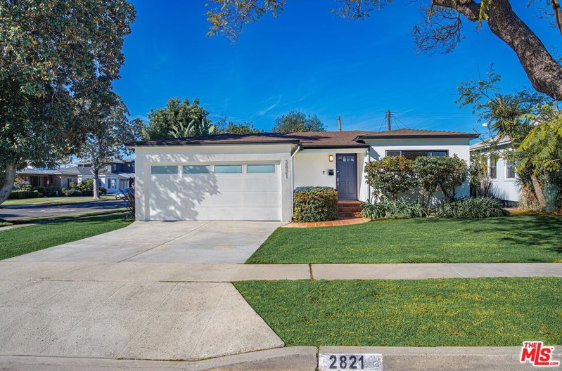 2821 Colby Ave