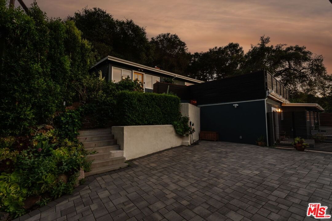 Colina photo 70