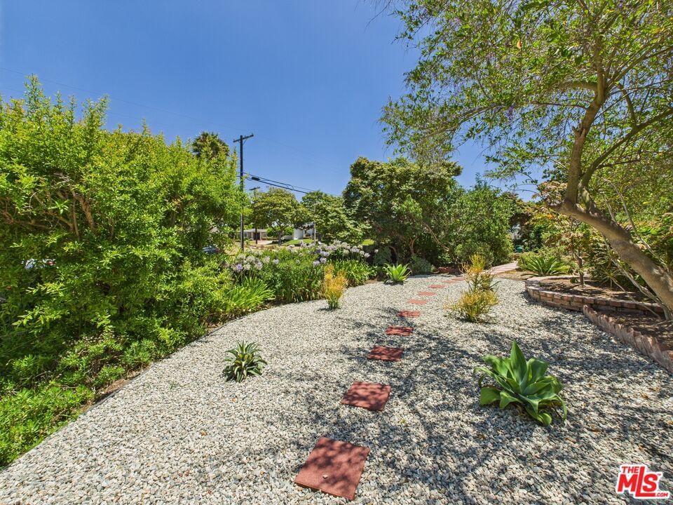 Kentwood photo 11