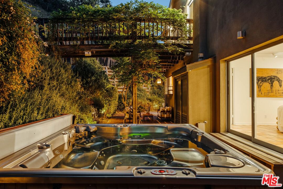 Topanga Skyline photo 36