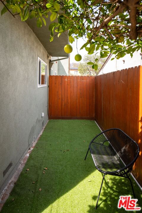 9th photo 33