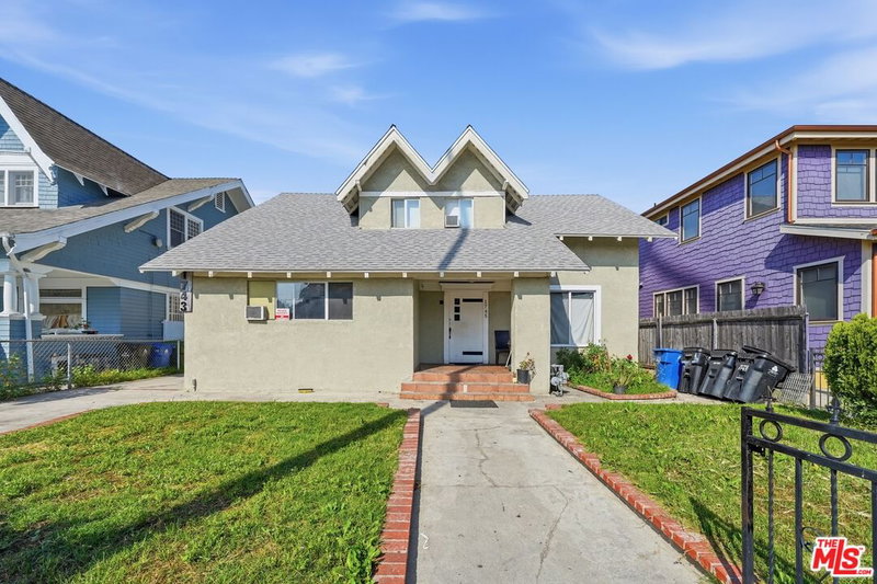 1745 Kingsley Dr