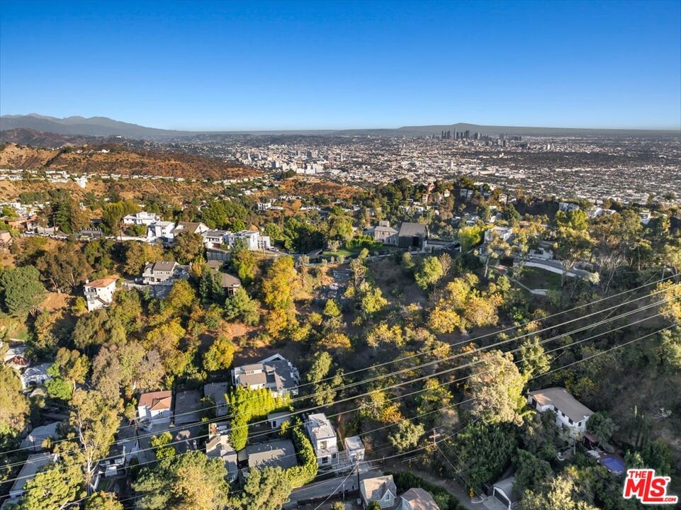 Stanley Hills photo 40