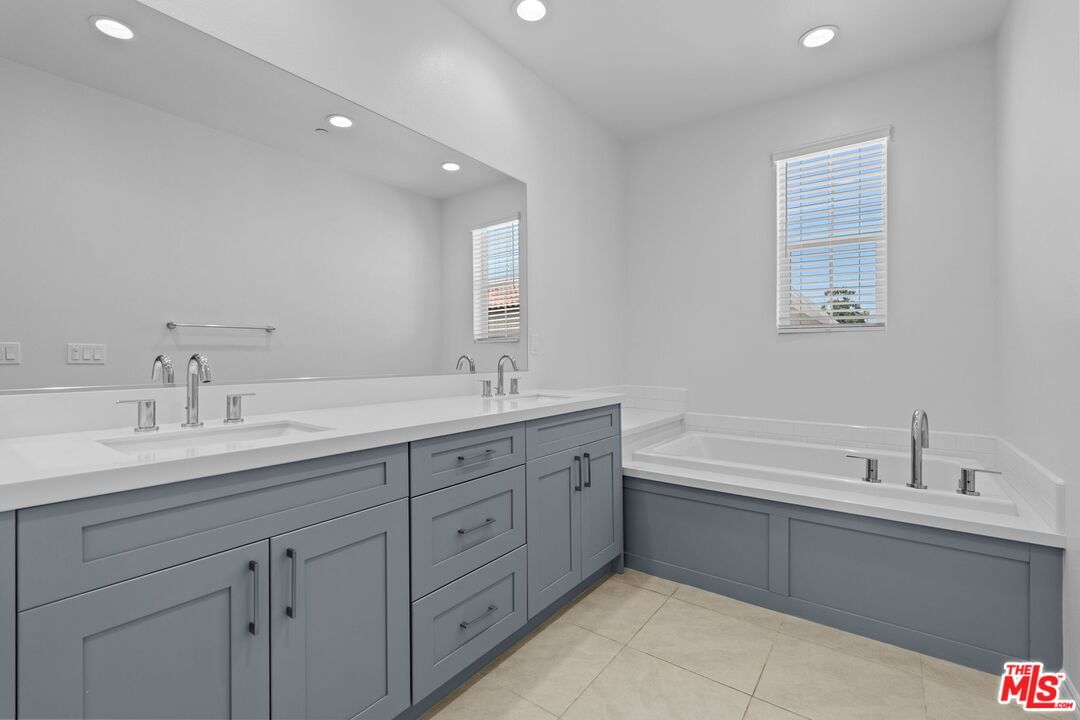 Westmont photo 27
