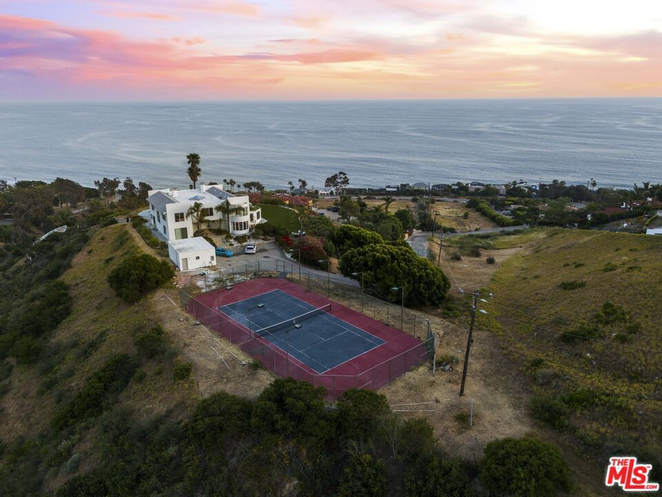 Pacific Coast photo 9