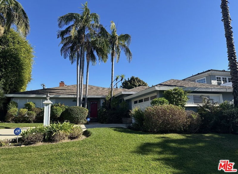 3050 Danalda Dr