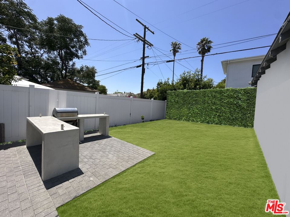 Point View photo 2