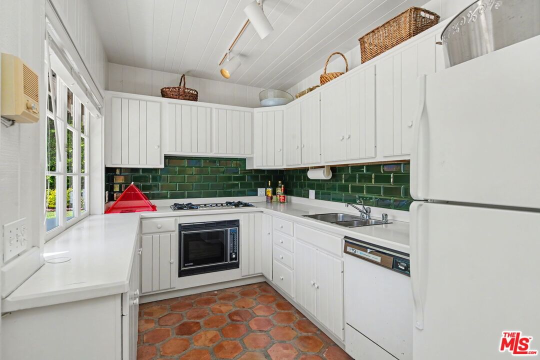 Loring photo 47