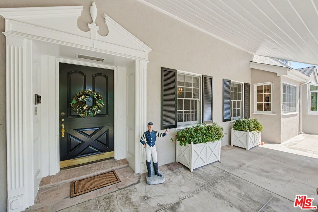Loring photo 7