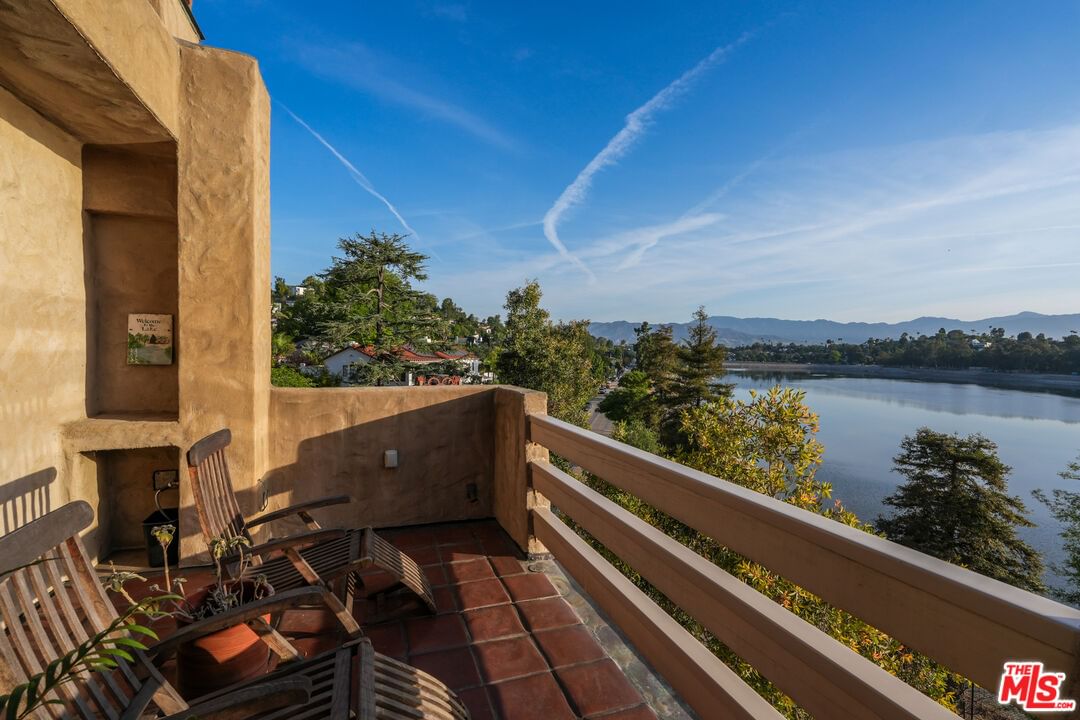 Silver Lake photo 16